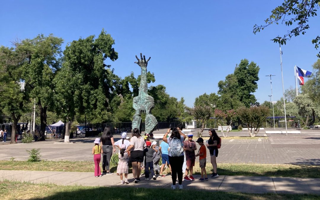 Día de los Patrimonios para Niñas, Niños y Adolescentes llega a la Usach con volantines y marionetas inspiradas en Víctor Jara